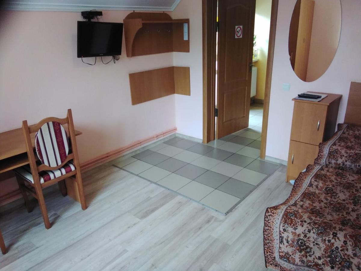 Mini-Hotel Ivano-Frankivs'k Esterno foto